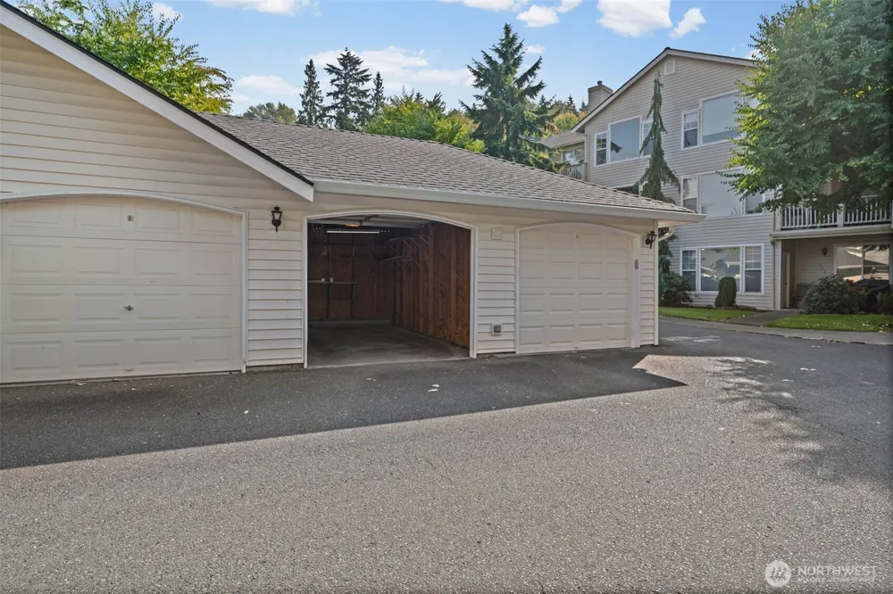 4714 Mill Pond Drive SE #403 Auburn, WA 98092