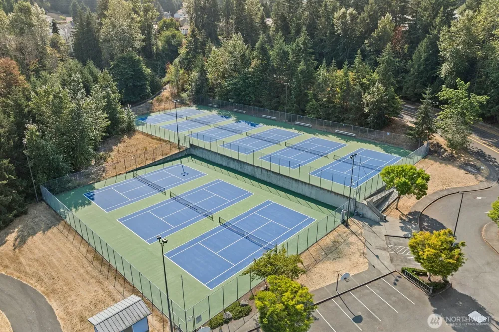 4714 Mill Pond Drive SE #403 Auburn, WA 98092