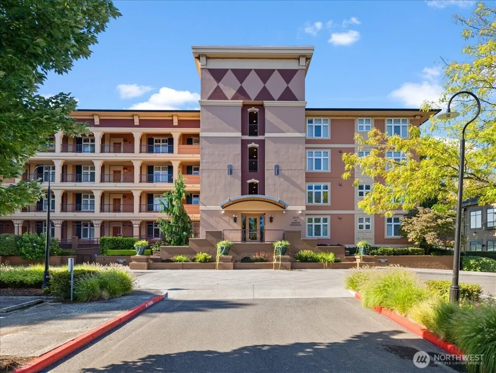2015 SE Columbia River Dr #450 Vancouver, WA 98661
