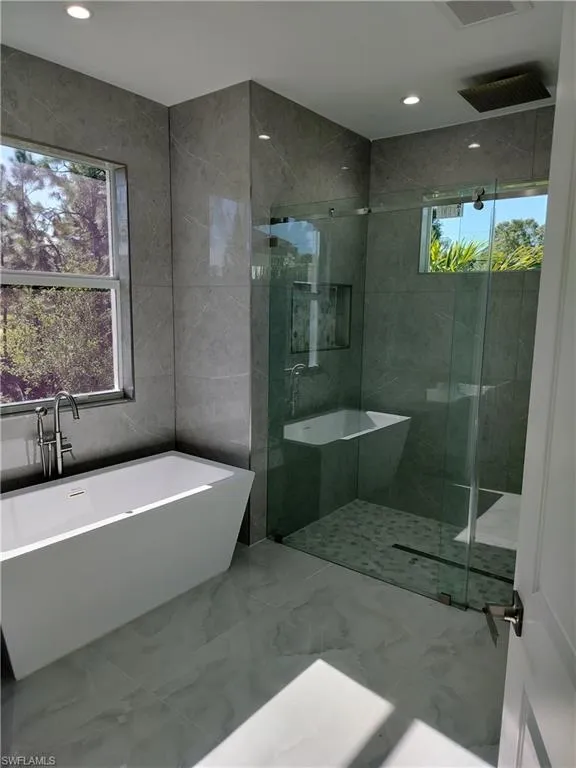 4369 54th Avenue NE Naples, FL 34120