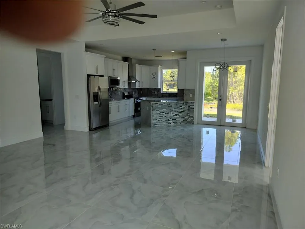 4369 54th Avenue NE Naples, FL 34120