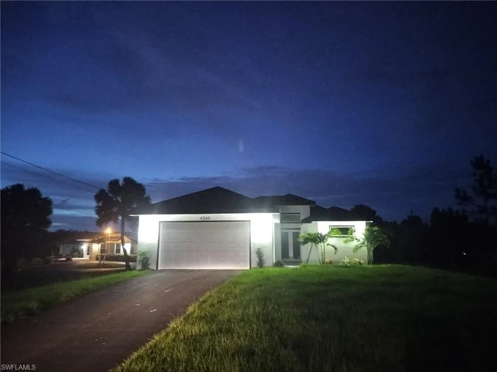 4369 54th Avenue NE Naples, FL 34120