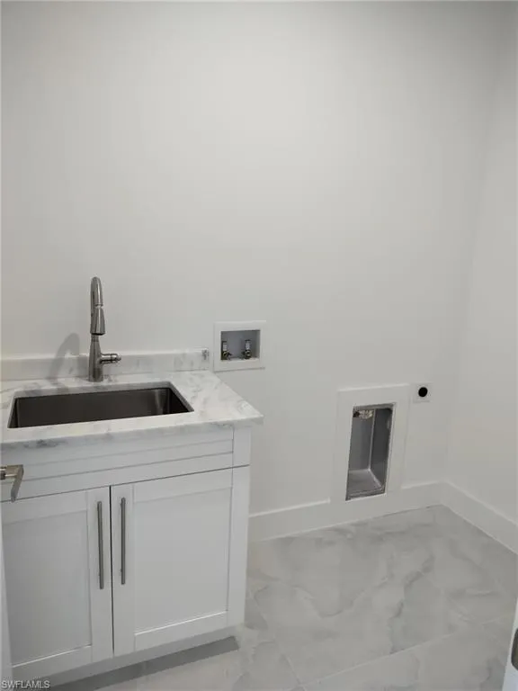 4369 54th Avenue NE Naples, FL 34120