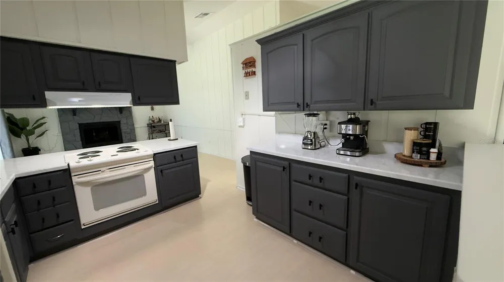 200 W PANAMA ROAD Winter Springs, FL 32708