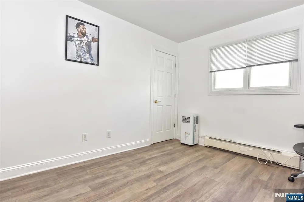 347 Forest Avenue Paramus, NJ 07652