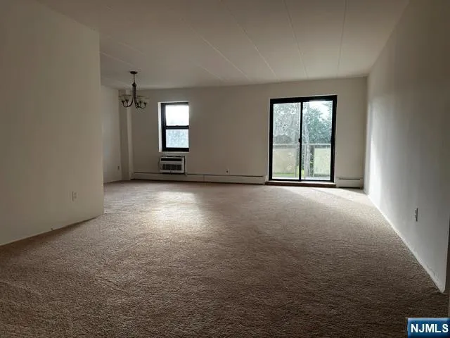 77 Prospect Avenue 3i Hackensack, NJ 07601