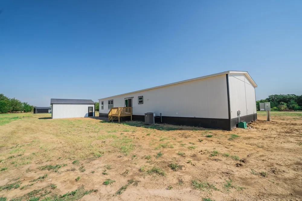 34 County Road 1126 Cumby, TX 75433