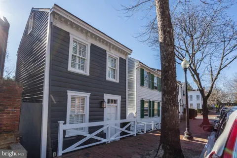 3522 P STREET NW