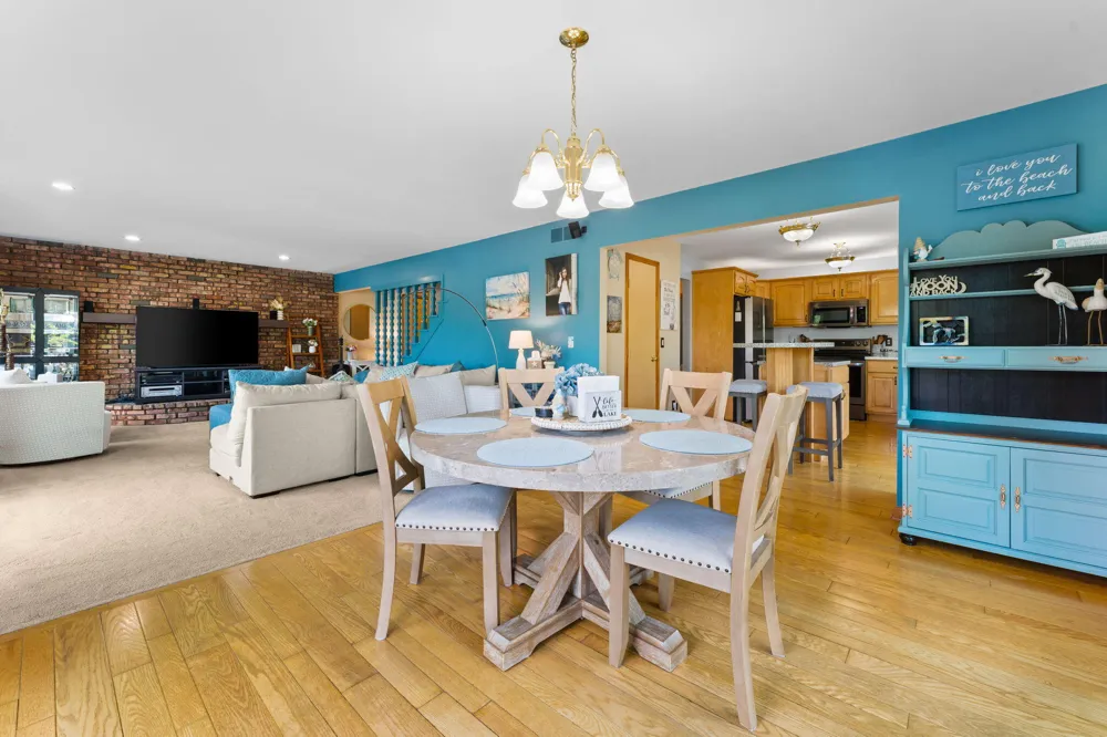7490 Ledgewood Drive Fenton, MI 48430