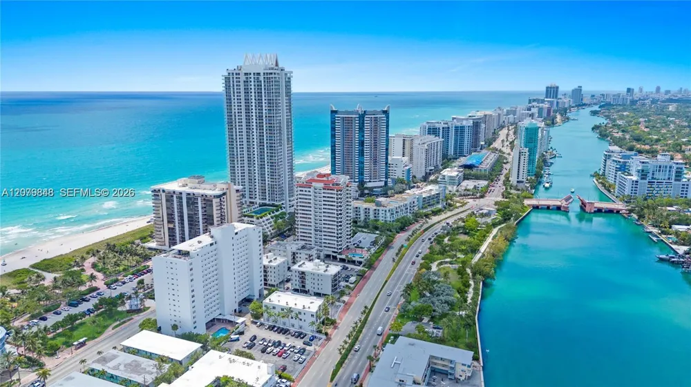 6450 Collins Ave #205 Miami Beach, FL 33141