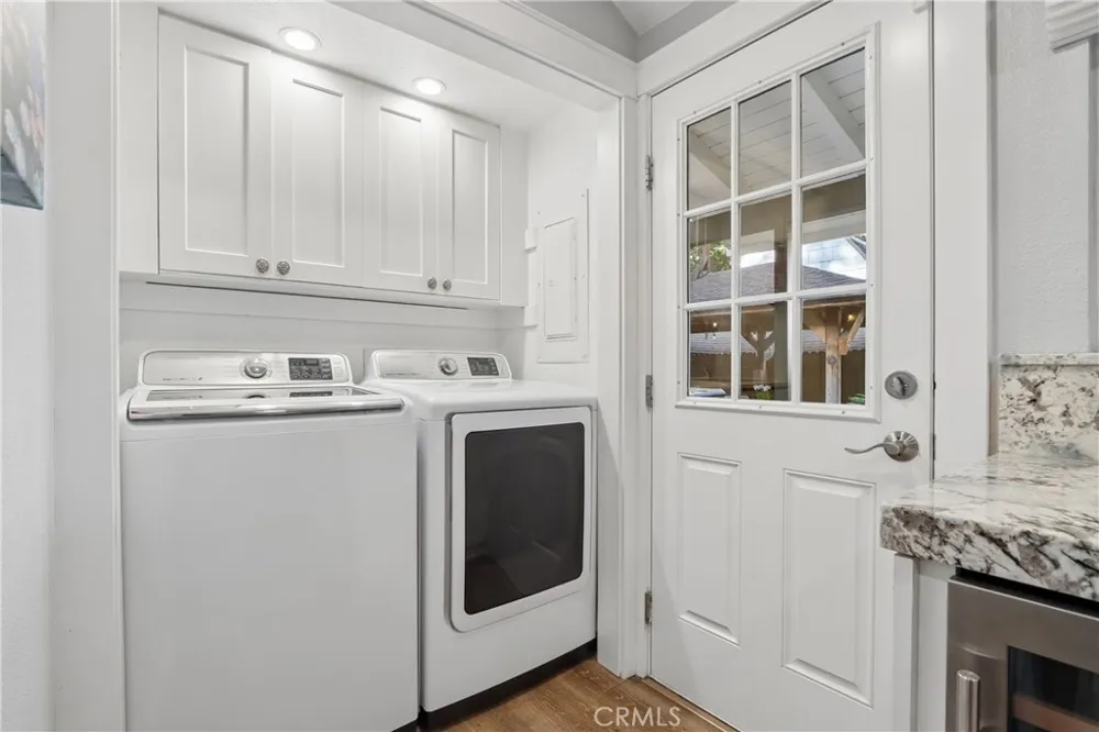 229 Hemlock Drive Lake Arrowhead, CA 92352