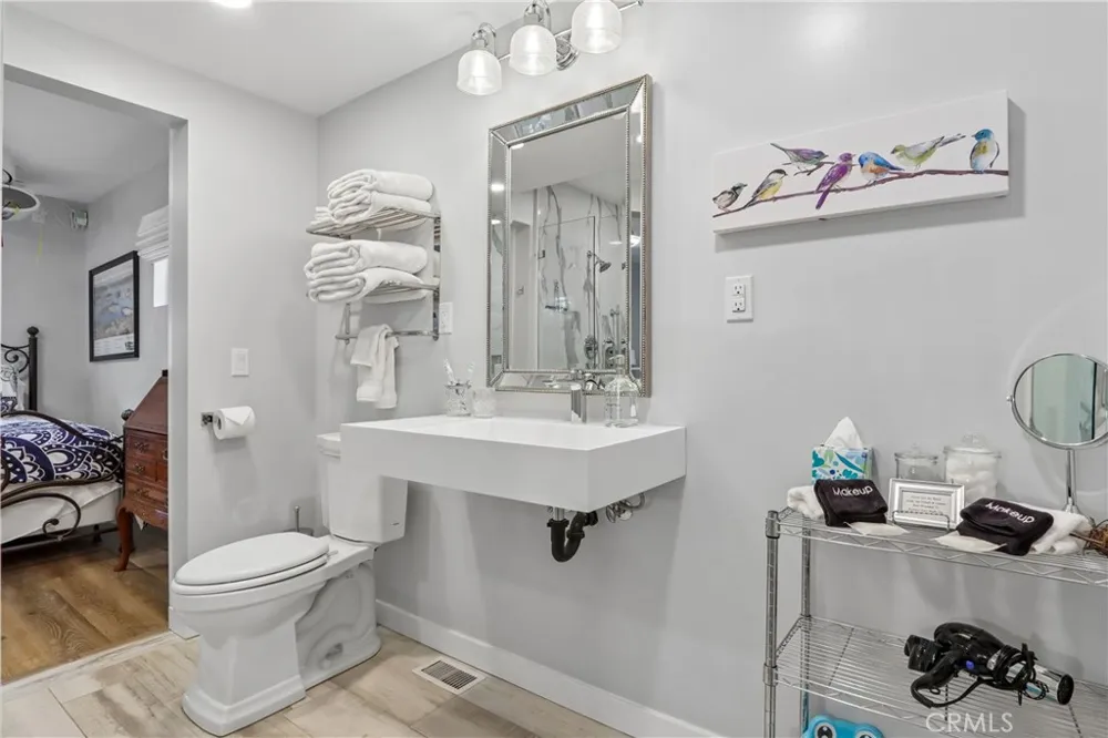 229 Hemlock Drive Lake Arrowhead, CA 92352