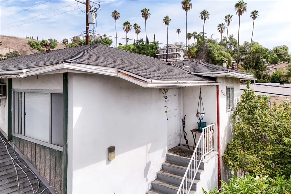 3910 Drysdale Avenue Los Angeles, CA 90032