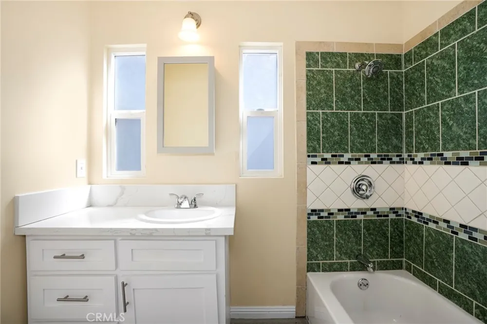 3910 Drysdale Avenue Los Angeles, CA 90032