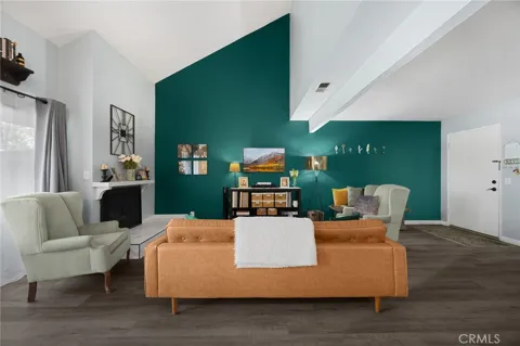2773 Pine Creek