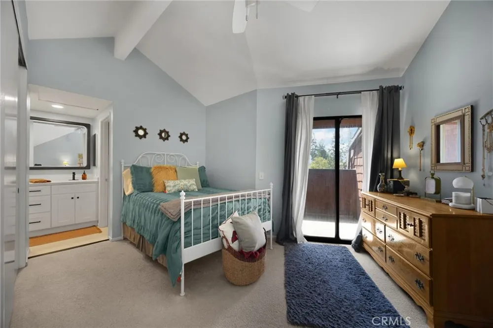 2773 Pine Creek Fullerton, CA 92835