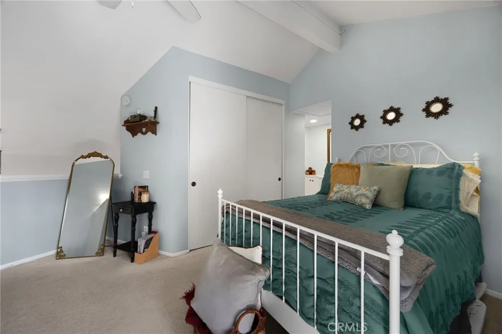 2773 Pine Creek Fullerton, CA 92835