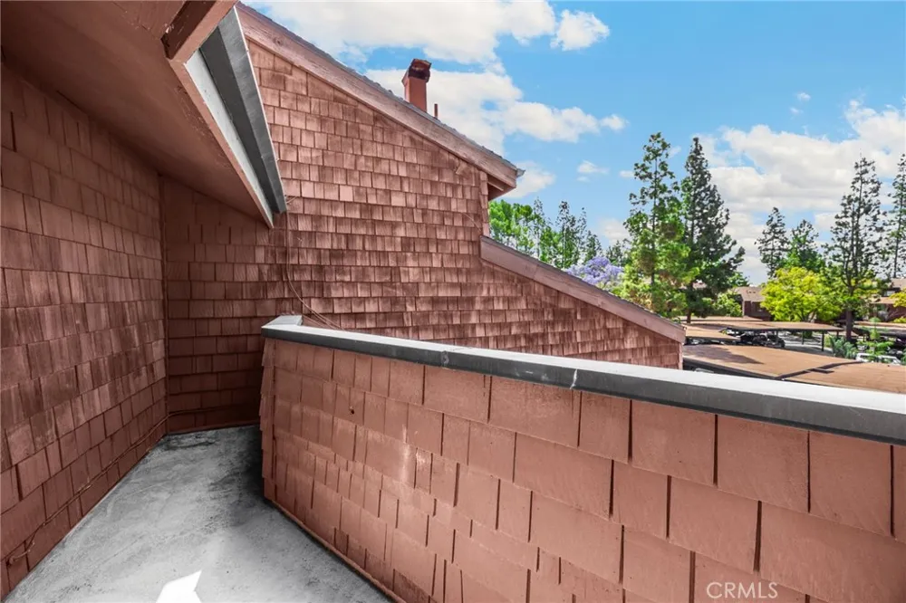 2773 Pine Creek Fullerton, CA 92835