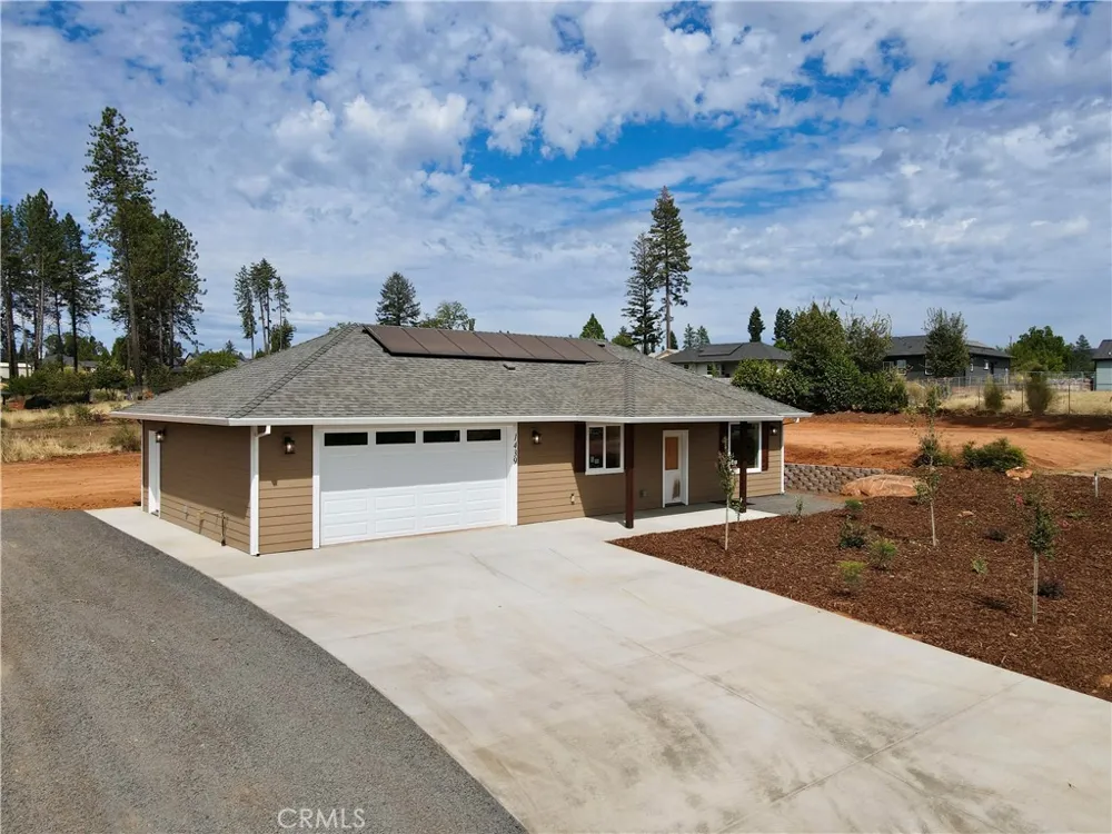 1439 Powell Paradise, CA 95969