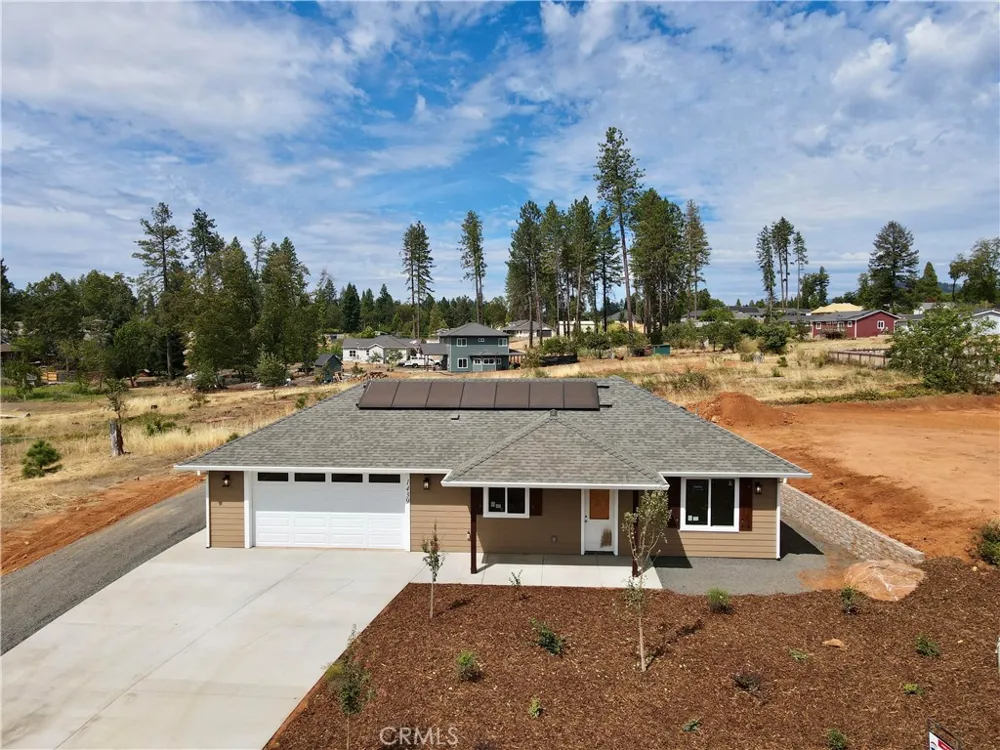 1439 Powell Paradise, CA 95969
