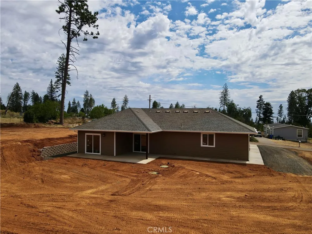 1439 Powell Paradise, CA 95969