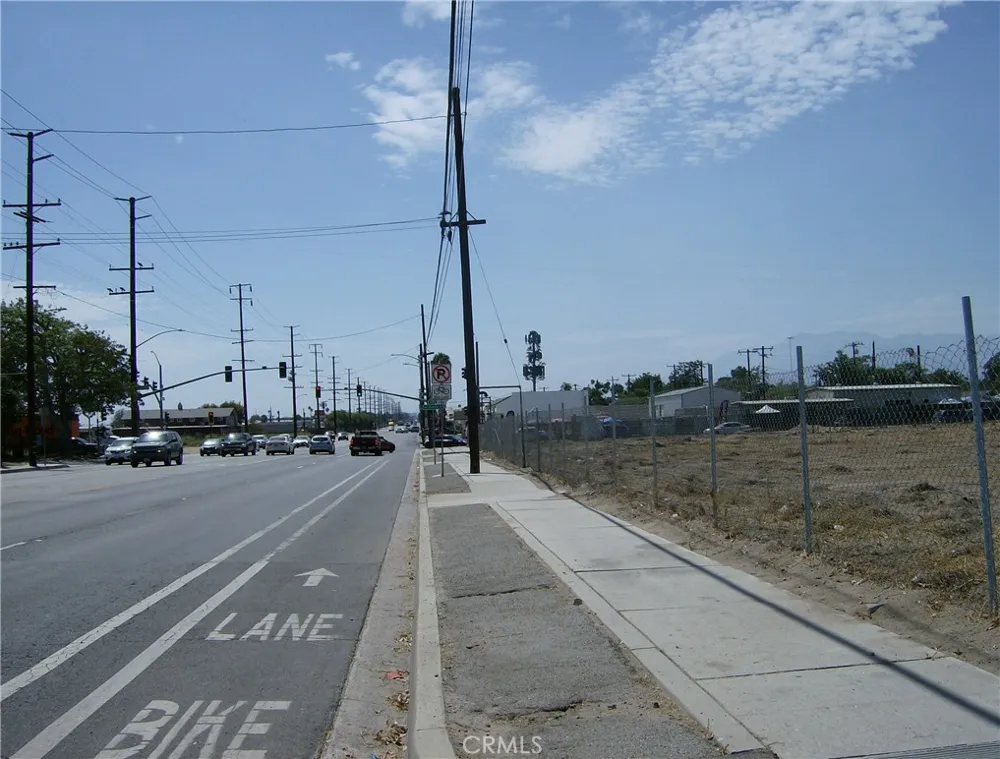 1639 E Base Line Street San Bernardino, CA 92410