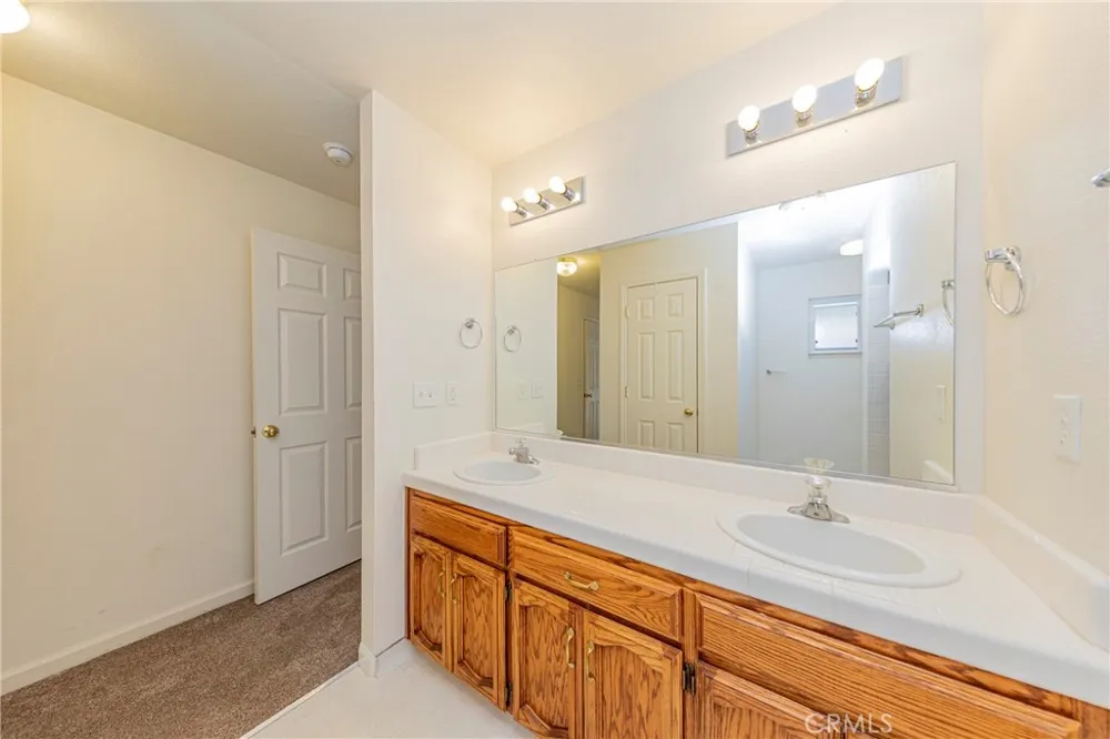 33322 Lucky Ridge Coarsegold, CA 93614