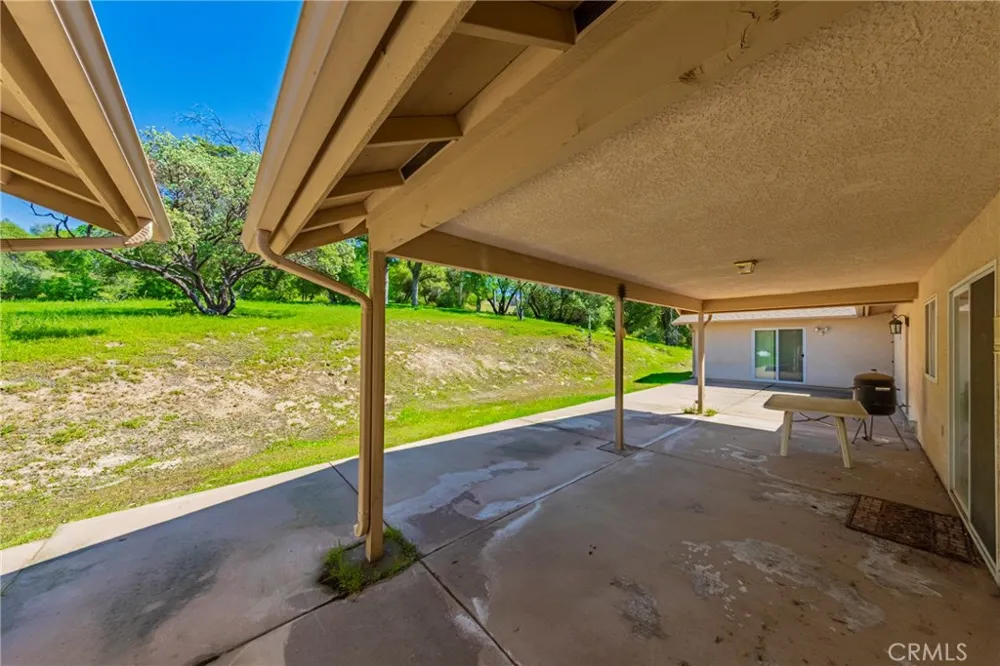 33322 Lucky Ridge Coarsegold, CA 93614