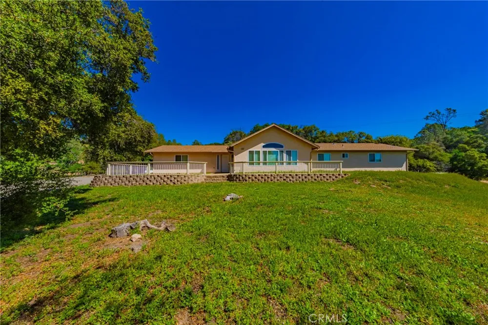 33322 Lucky Ridge Coarsegold, CA 93614