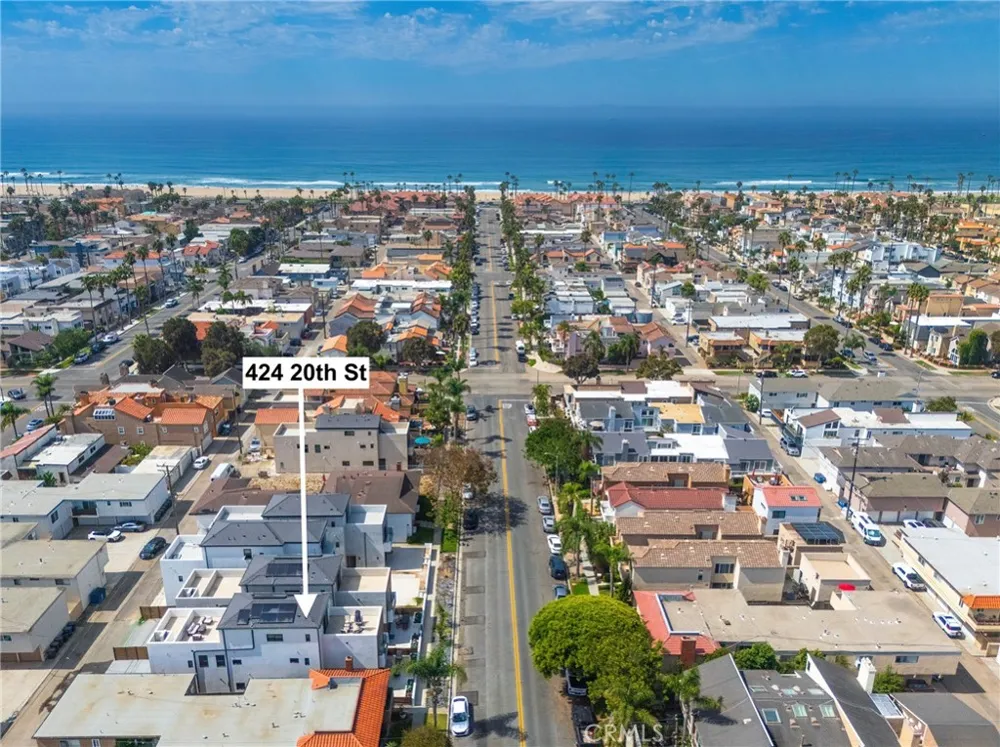 424 20th Huntington Beach, CA 92648