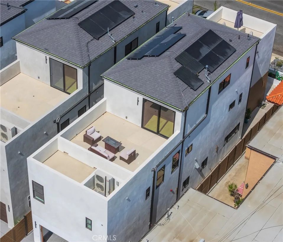 424 20th Huntington Beach, CA 92648