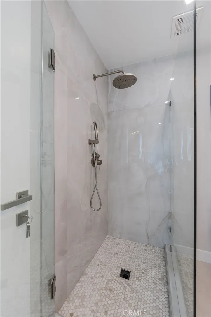 424 20th Huntington Beach, CA 92648