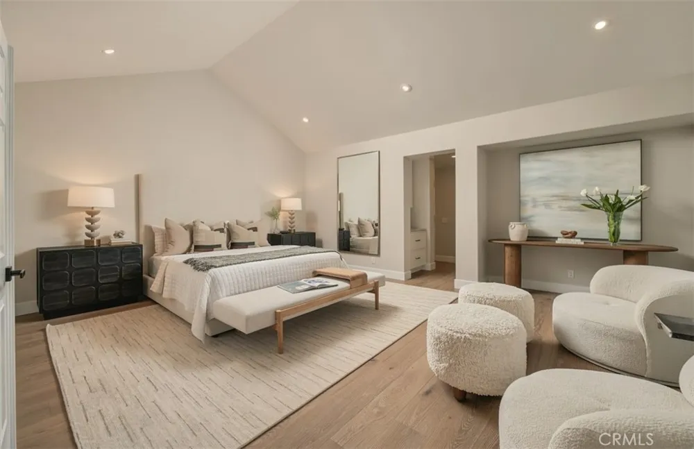 18 Hillsdale Newport Beach, CA 92660