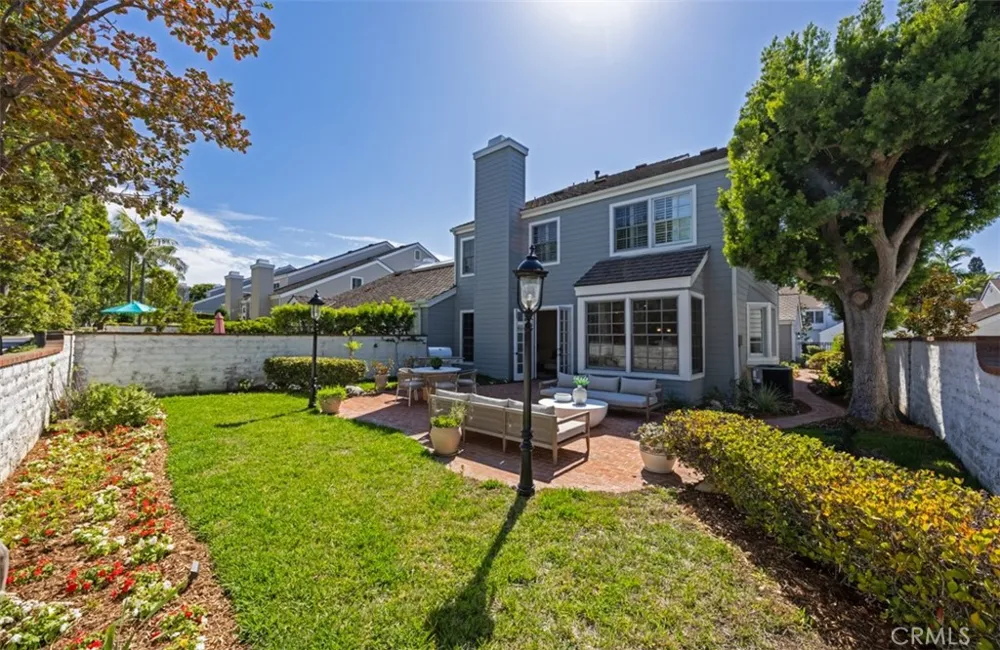 18 Hillsdale Newport Beach, CA 92660