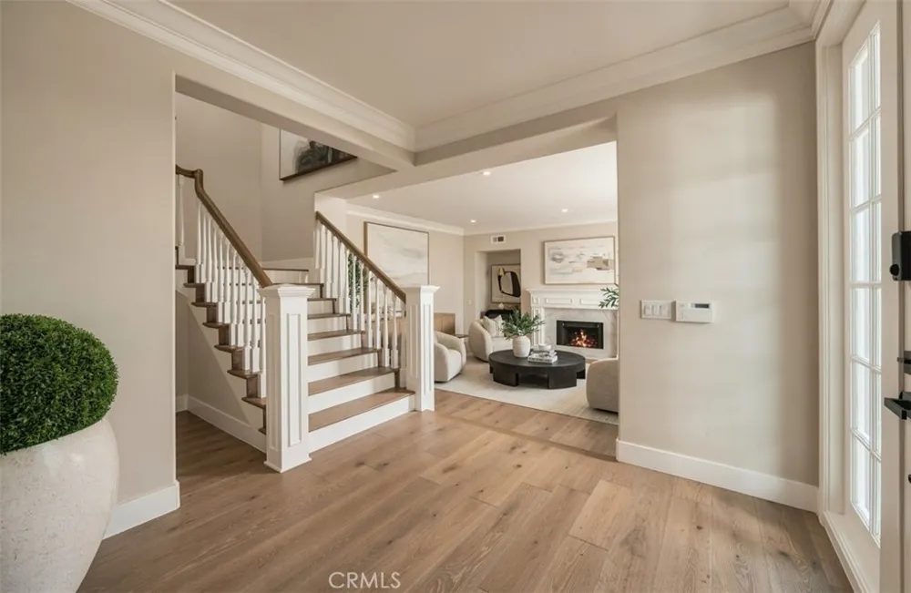 18 Hillsdale Newport Beach, CA 92660