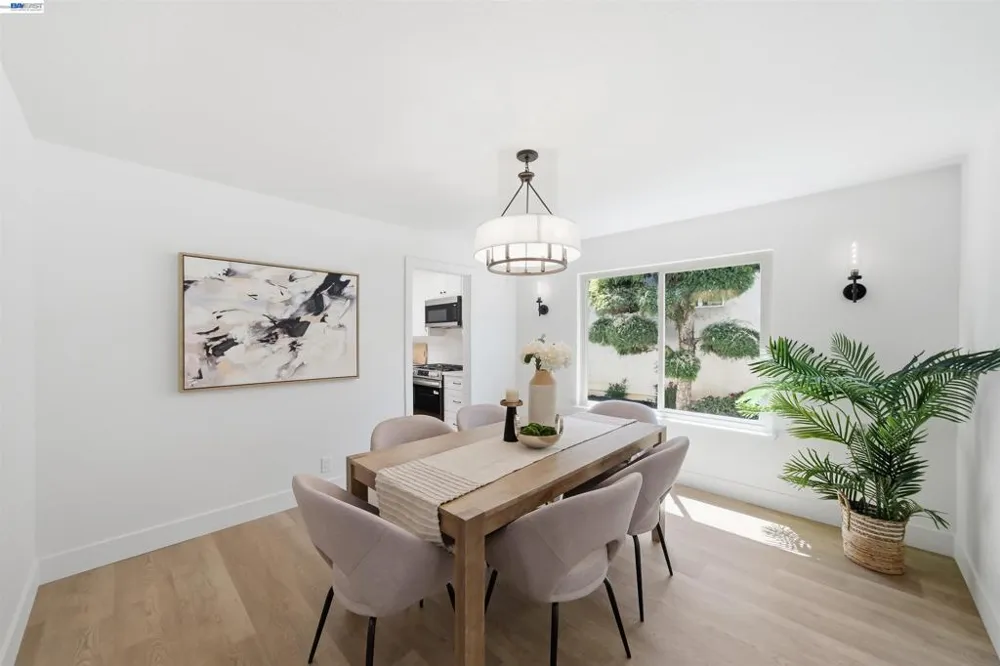 7516 Olive Dr Pleasanton, CA 94588