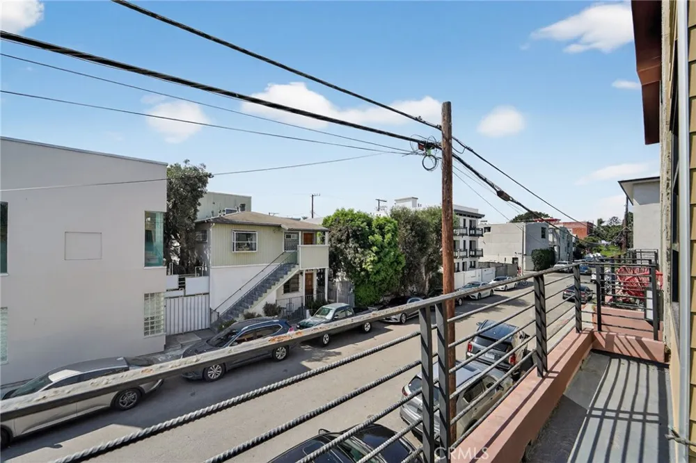 1418 Innes Place Venice, CA 90291