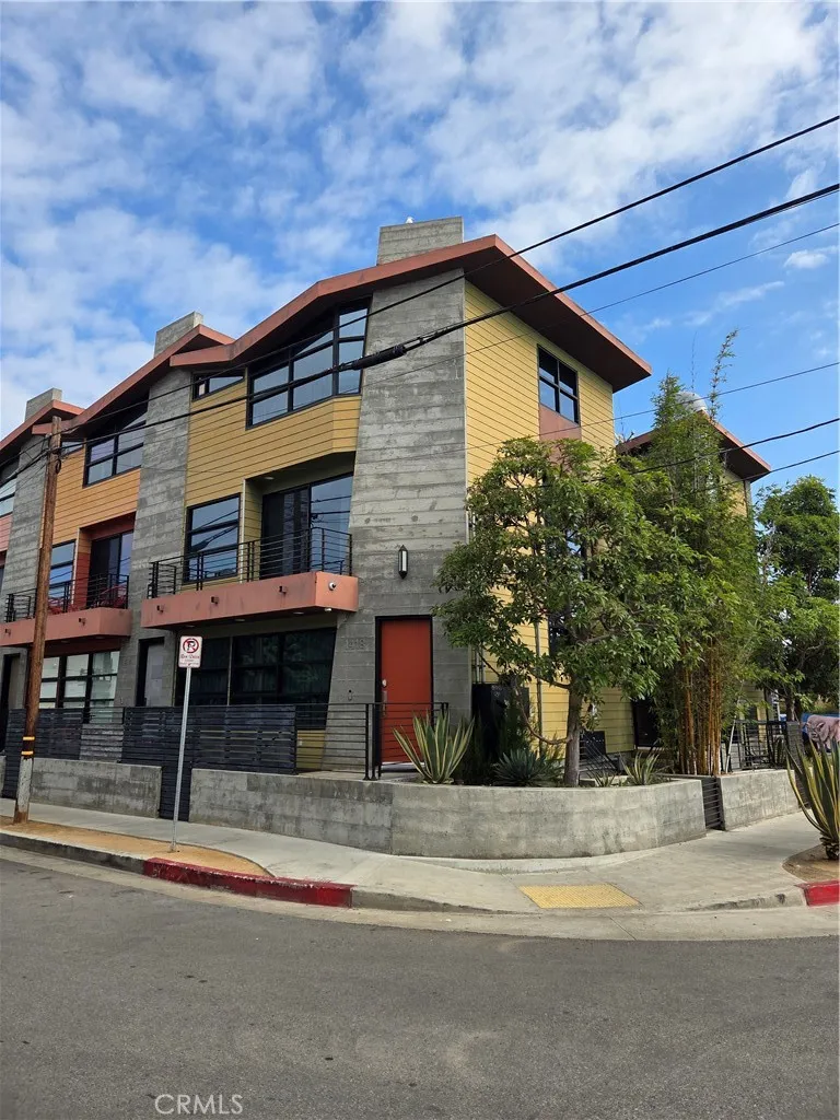 1418 Innes Place Venice, CA 90291