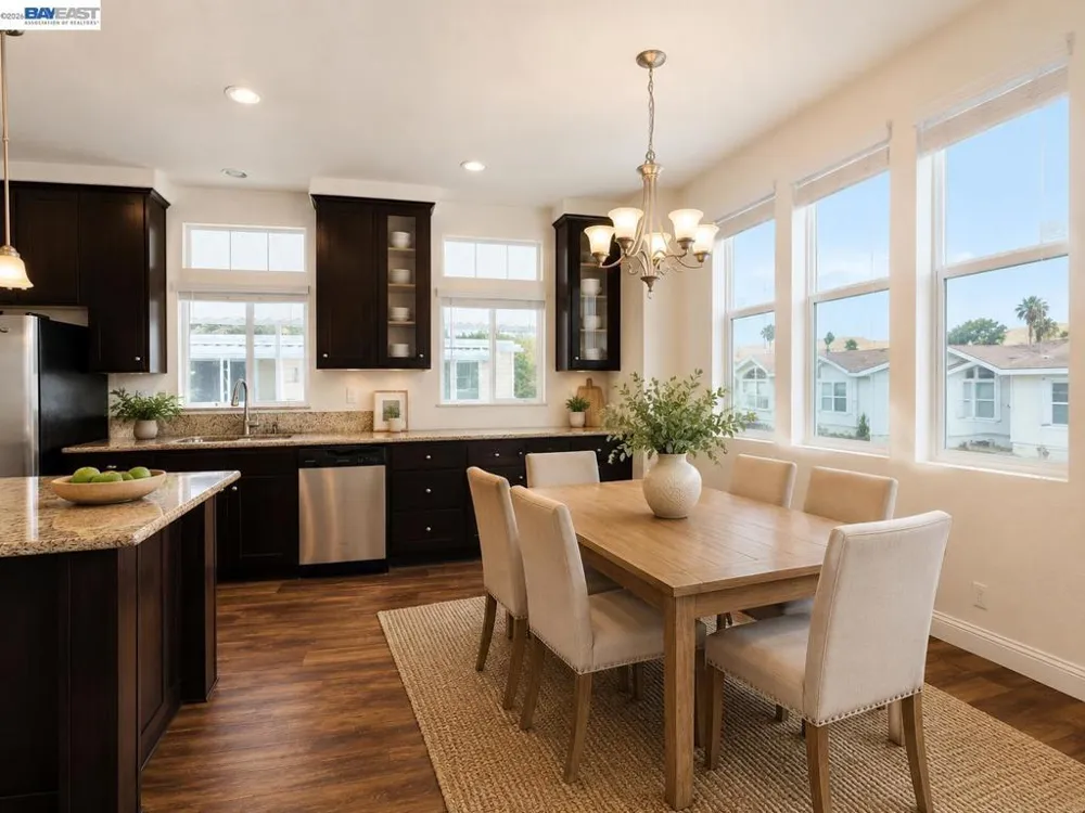 16711 Marsh Creek Rd Clayton, CA 94517