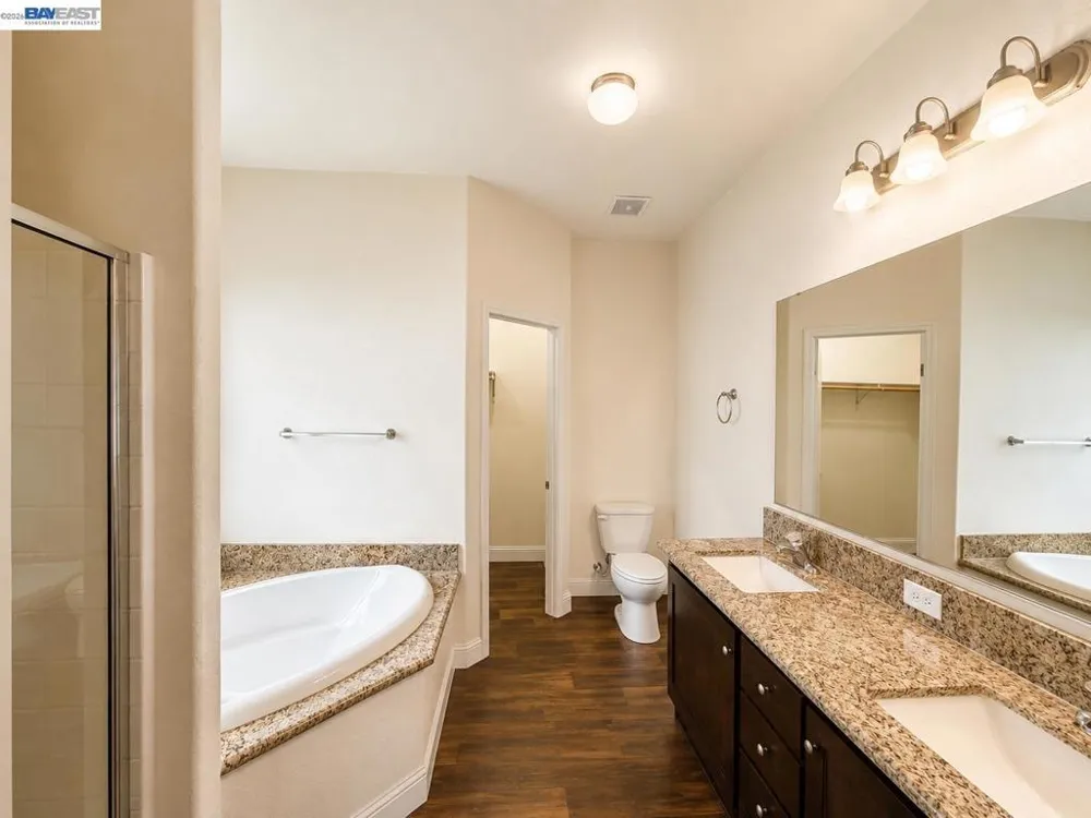 16711 Marsh Creek Rd Clayton, CA 94517