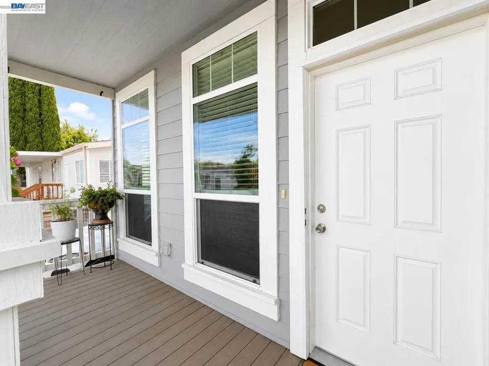16711 Marsh Creek Rd Clayton, CA 94517