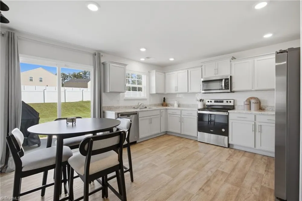 5143 Nokota Place Greensboro, NC 27405