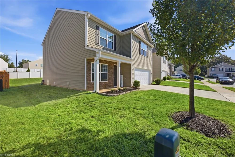5143 Nokota Place Greensboro, NC 27405