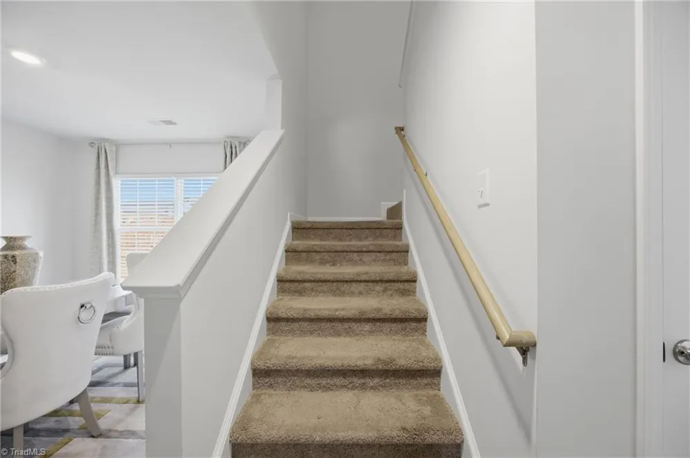 5143 Nokota Place Greensboro, NC 27405