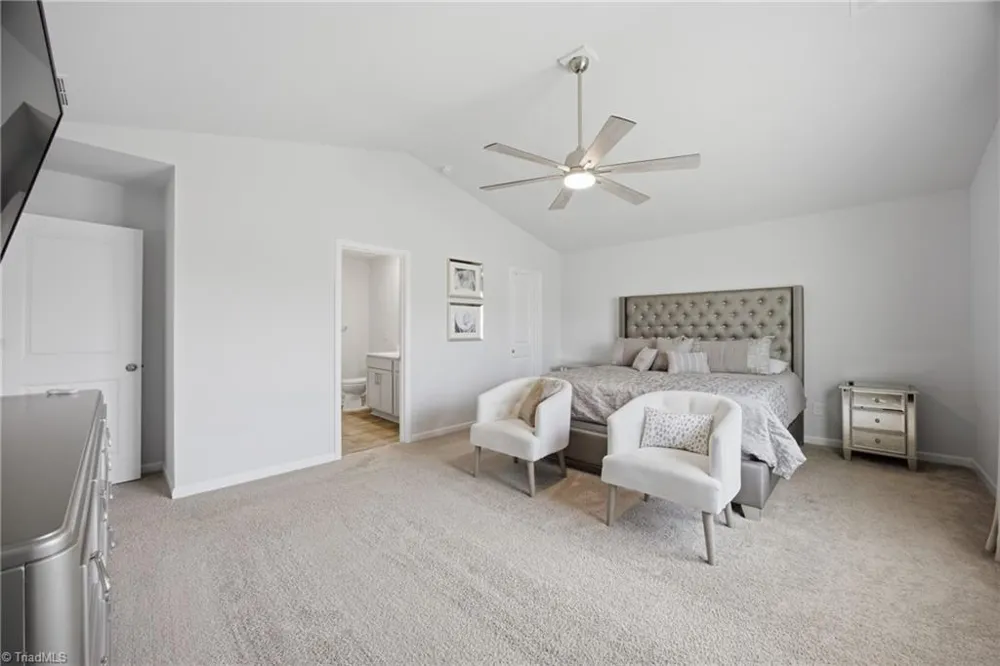 5143 Nokota Place Greensboro, NC 27405
