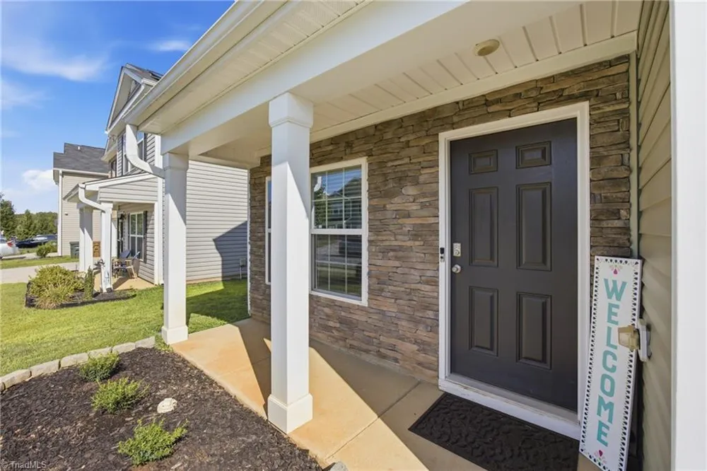 5143 Nokota Place Greensboro, NC 27405