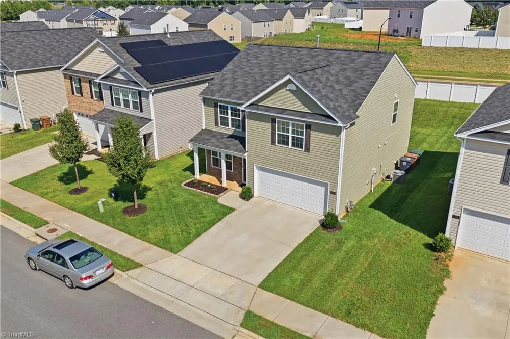 5143 Nokota Place Greensboro, NC 27405