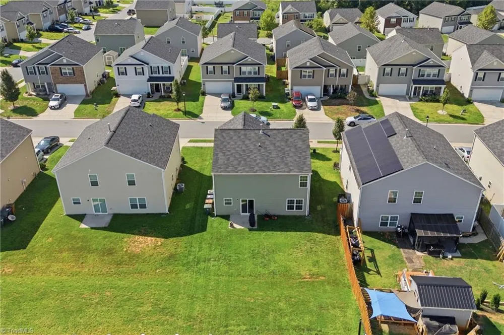 5143 Nokota Place Greensboro, NC 27405