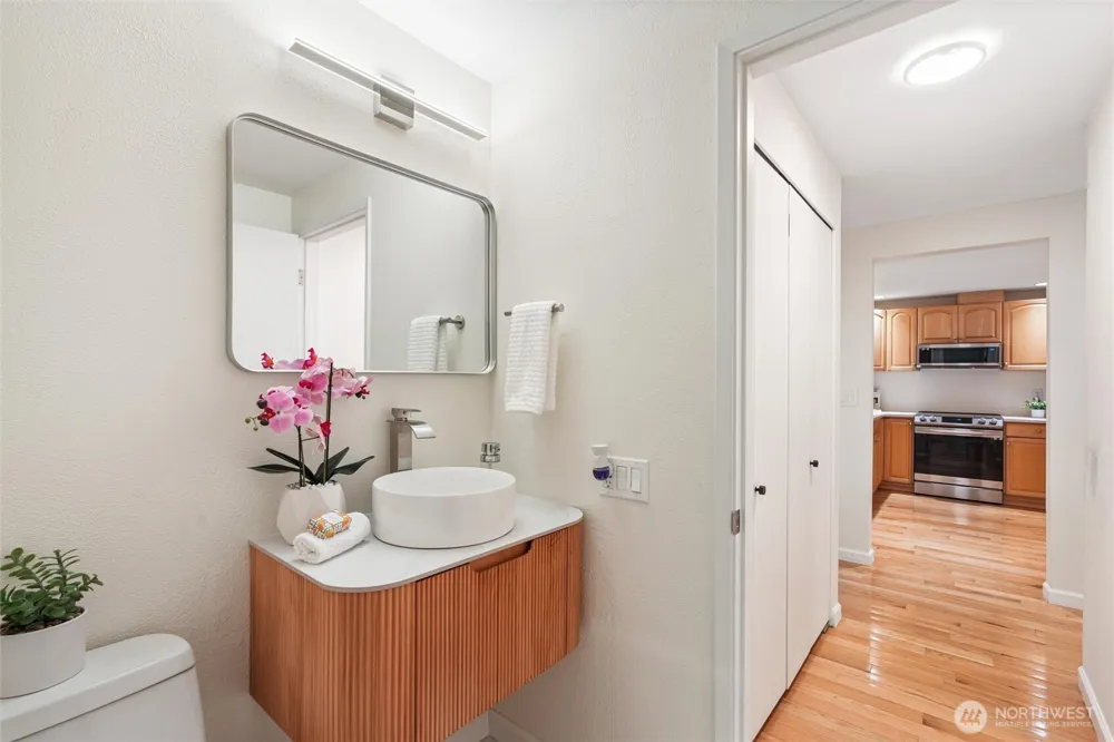 3506 108th Place NE #31-1 Bellevue, WA 98004