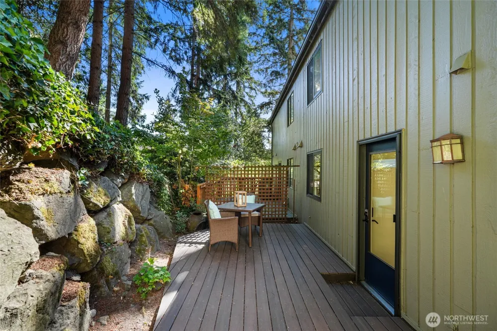 3506 108th Place NE #31-1 Bellevue, WA 98004
